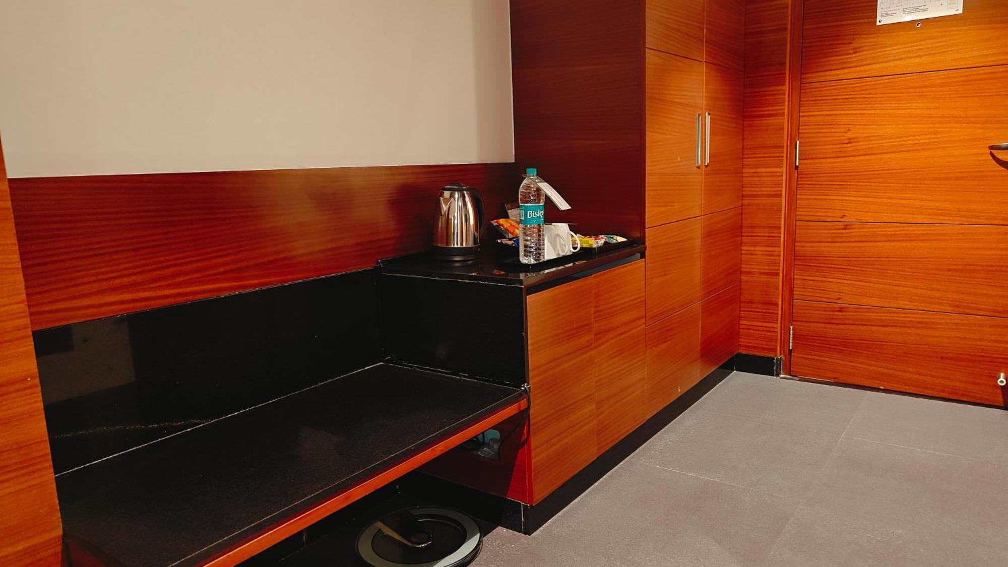 Mm Legacy - A Bergamont Hotel, Kancheepuram Exteriör bild