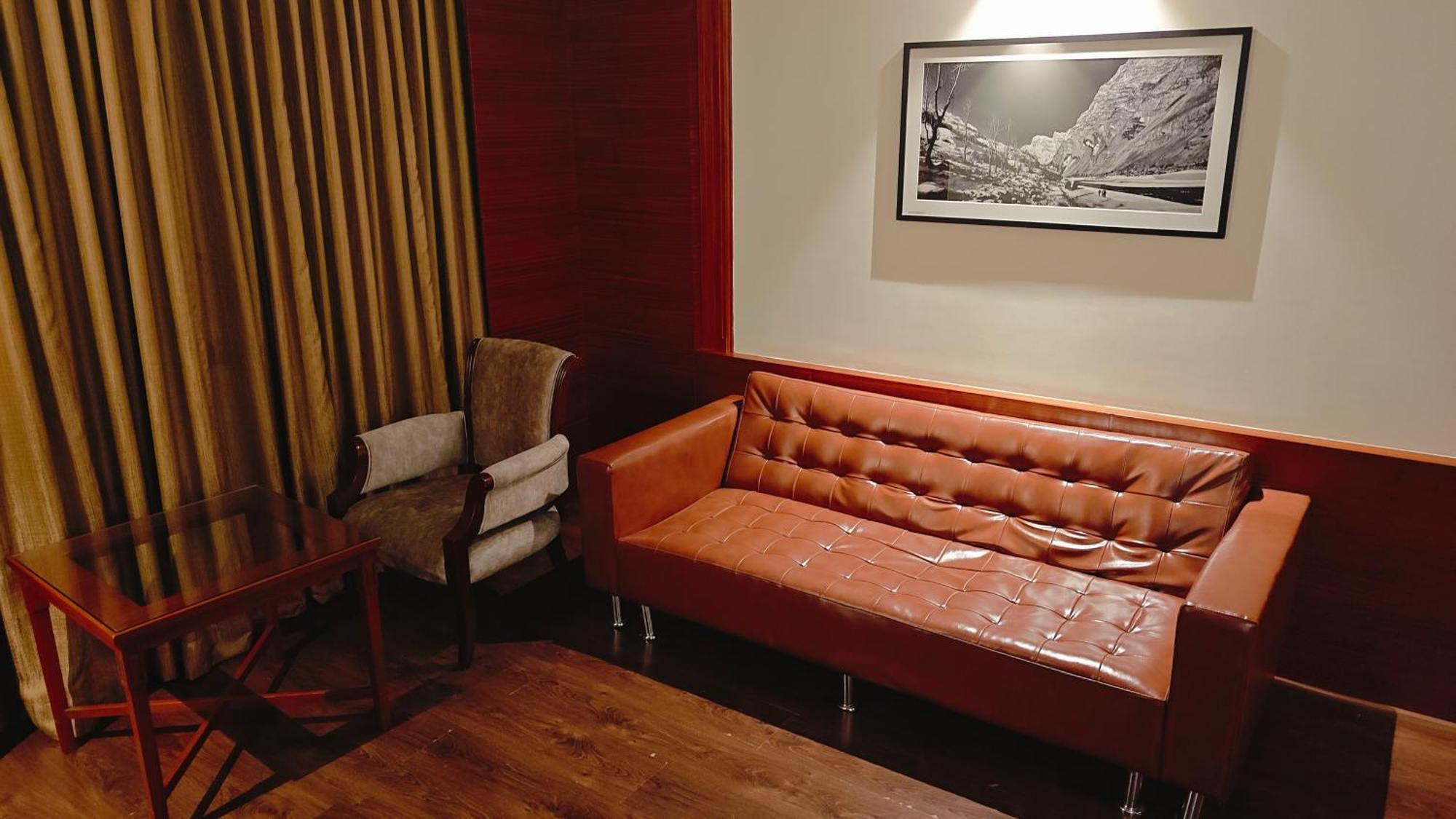 Mm Legacy - A Bergamont Hotel, Kancheepuram Exteriör bild