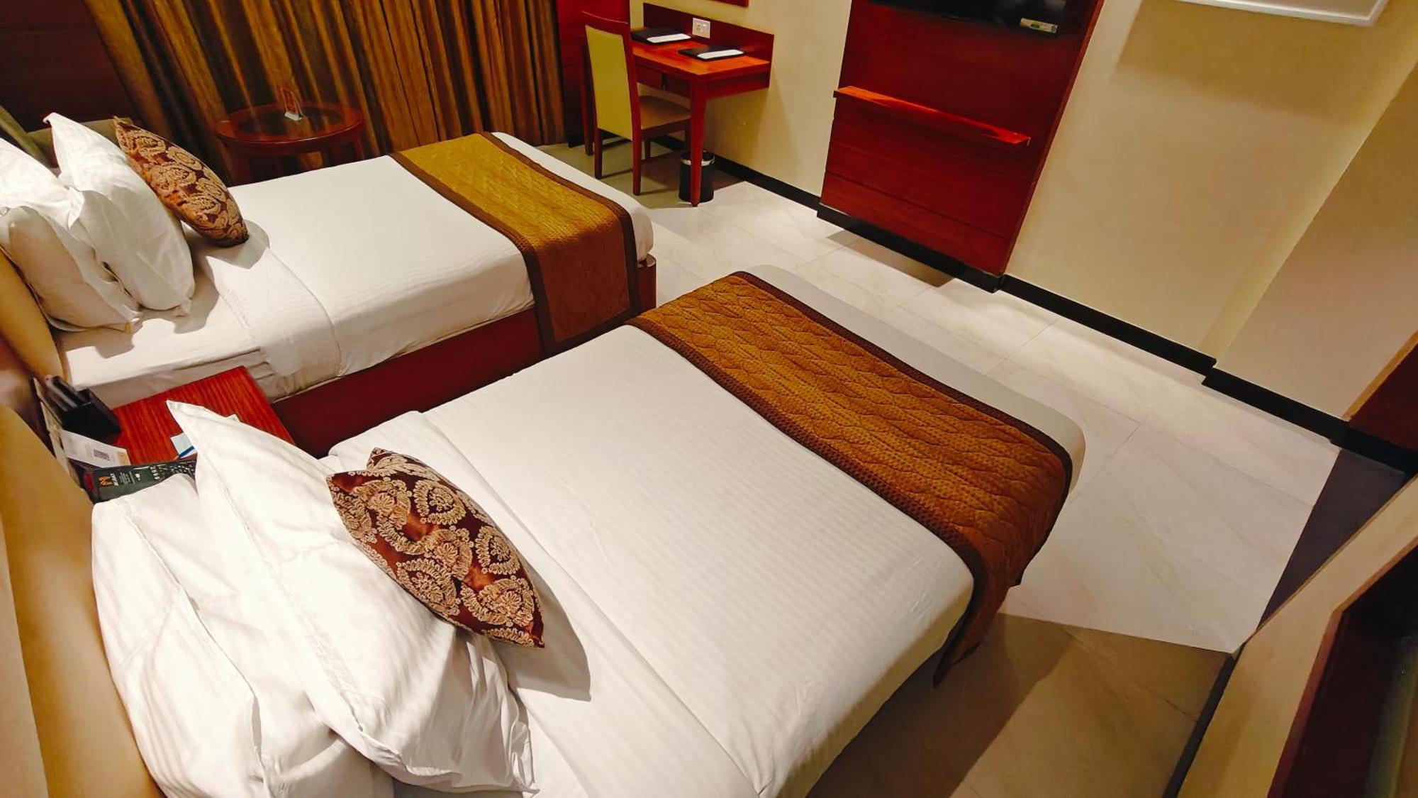Mm Legacy - A Bergamont Hotel, Kancheepuram Exteriör bild
