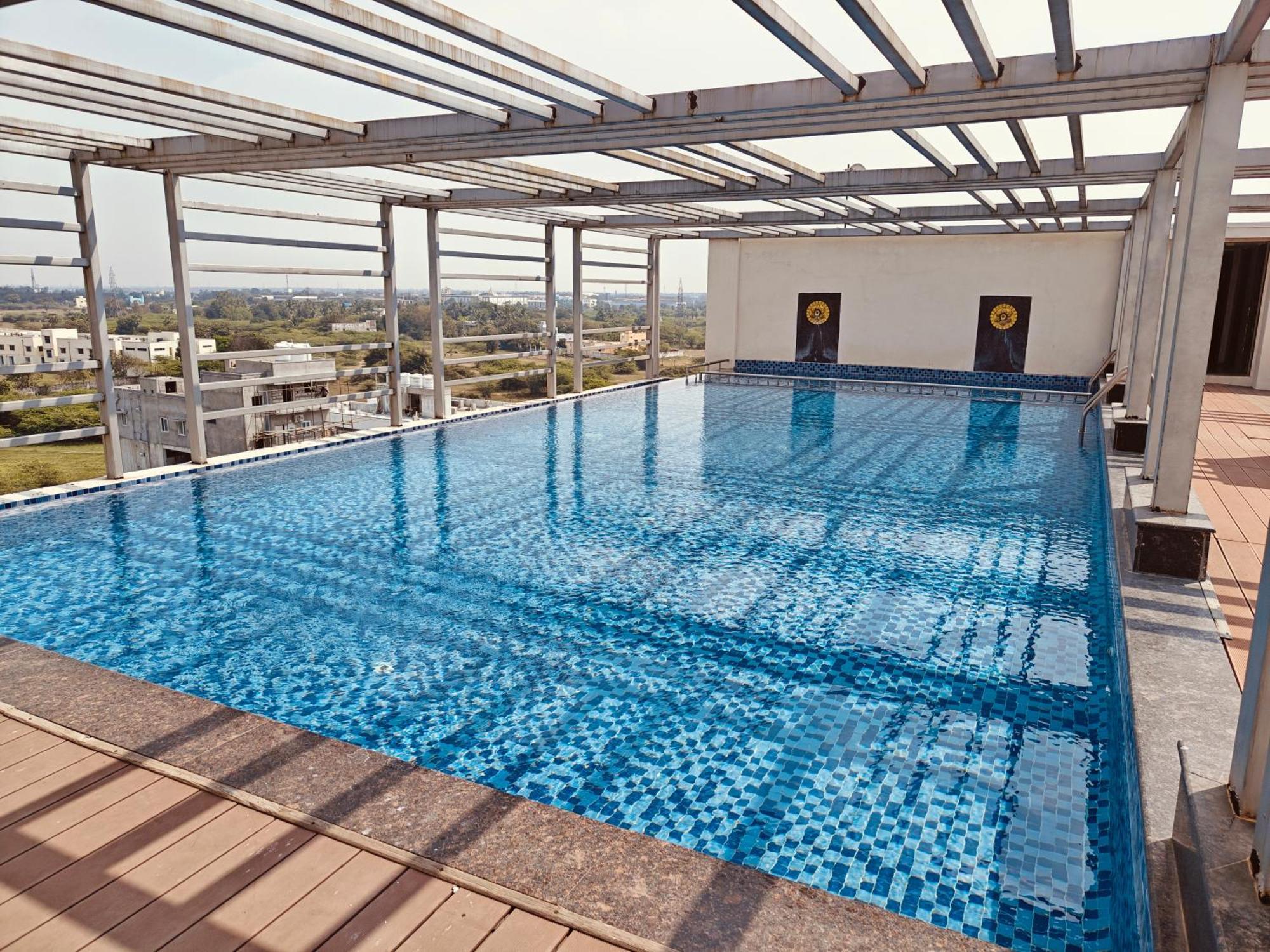Mm Legacy - A Bergamont Hotel, Kancheepuram Exteriör bild