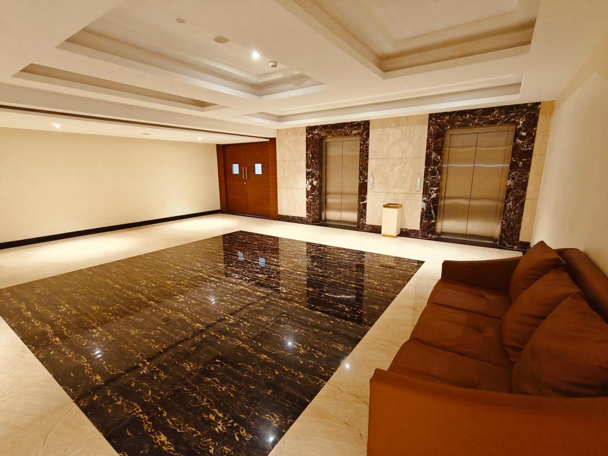 Mm Legacy - A Bergamont Hotel, Kancheepuram Exteriör bild